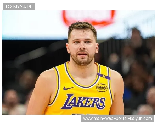 东契奇后撤步三分无解 独行侠单核驱动战术受限